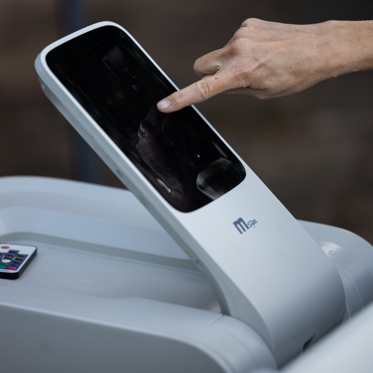 MSpa OSLO Frame Series 6-Person Rigid Hot Tub & Spa