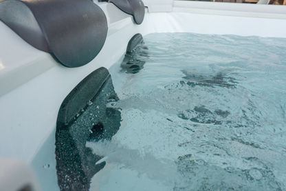 MSpa OSLO Frame Series 6-Person Rigid Hot Tub & Spa